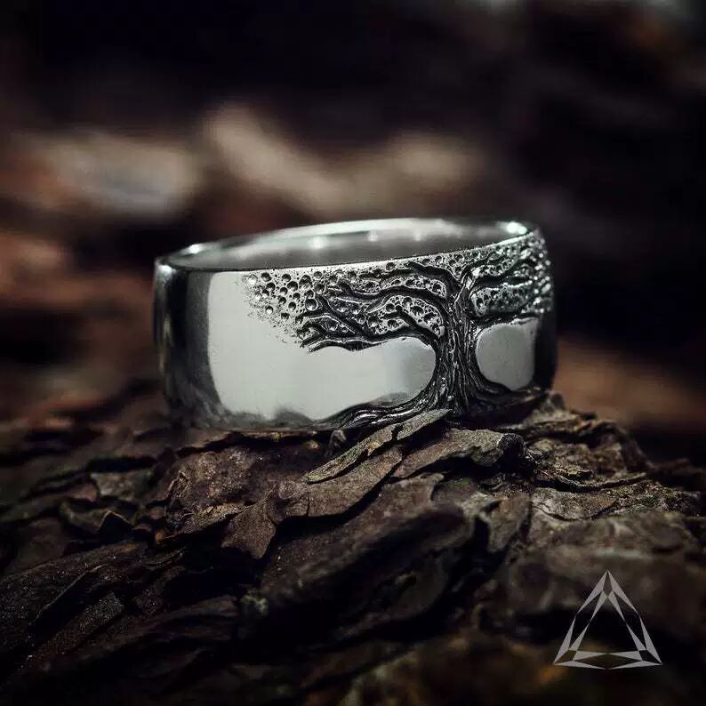 Simple Retro Carved Tree of Life Ring